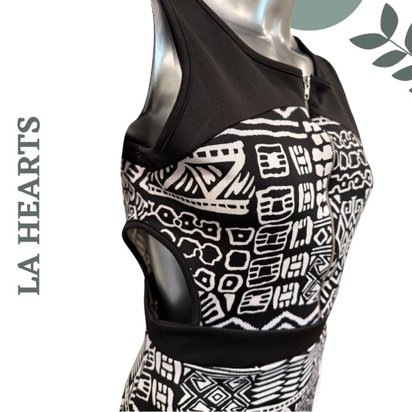 🛍️3/$40 LA Hearts Tribal Print Cutout Bodycon Dress Black White Geometric Large - Picture 5 of 7